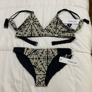 🌻Sam&Lavi flower print bikini set🌻